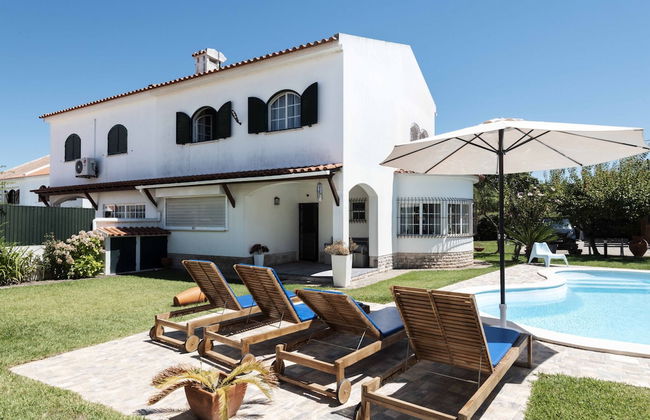 Sesimbra Stylish Villa by Homing - Foto 1