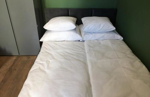 Apartament Błogi Sen- komfortowy nocleg w sercu Bytomia - Foto 7