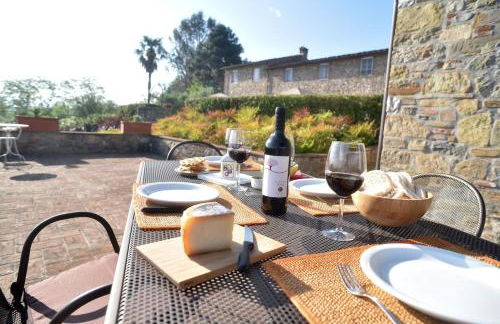 Casale rinnovato immerso nella campagna con splendida piscina privata - Foto 46