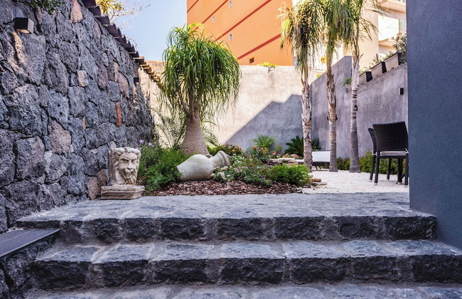 Leone Apartment with Garden - Foto 18