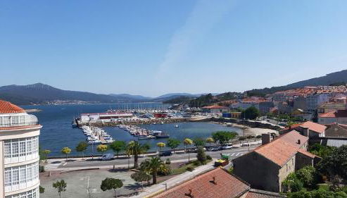 Apartamento con vistas, ascensor y parking en Portosín - Foto 4