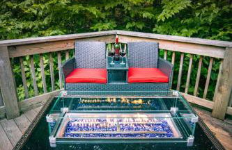 Leaf Peeper's - HUGE deck, pizza oven, Pac-man! - Photo 23