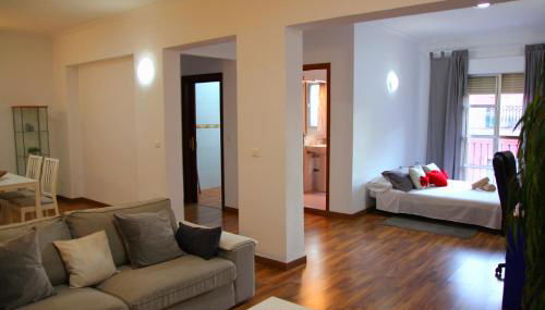 Villa Ahumor Apartamento entero 20 m Sevilla -6pax - Photo 2