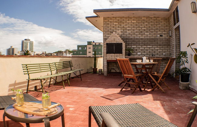 Presidents Suite, Knocking on Cuba - Photo 26