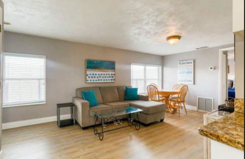 Summer Sands Lodge Unit 4 -2BR - Photo 25