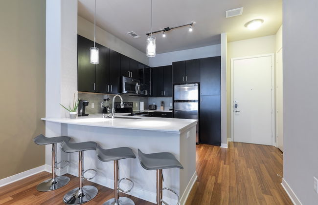 Luxury Med Center Fully Equipped King Sized Bed Condos - Foto 30