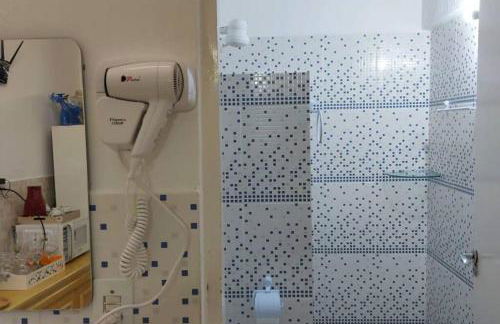 Refúgio dos sonhos - piscina de borda infinita e hidromassagem com vista - Foto 70