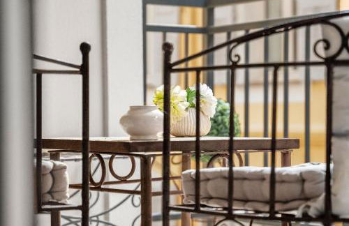 1 Chambre - Ascenseur - Spacieux - Proche palais - Foto 14