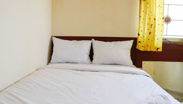 Homey And Comfortable 2Br Grand Sentraland Karawang Apartment - Foto 3, Habitación