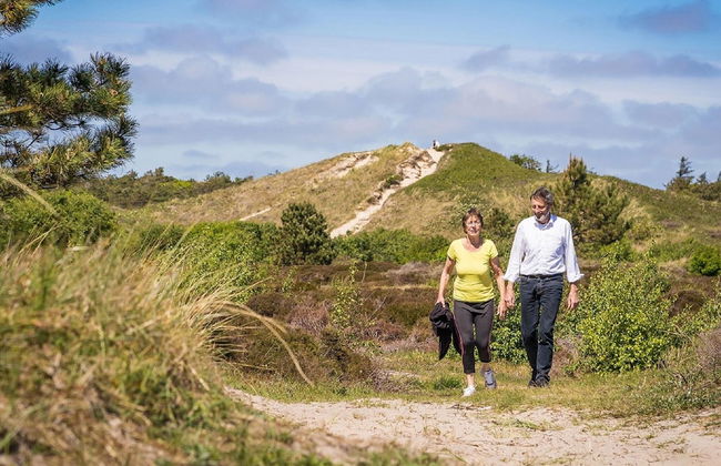 Nice Bungalow With Dishwasher in a Holiday Park 1.2 km. From the sea on Texel - Foto 46
