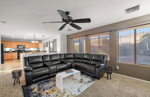 The Gem Getaway Pool Gameroom Gym by Relaxtay - Foto 25