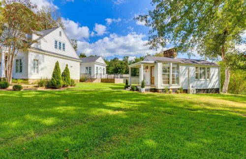 Luxe Fairhope Home with Covered Patio Walk to Bay - Foto 39