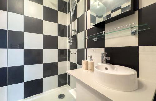 Last-Minute Specials l Modern 2 Double Bed Apartment for 5 Guests l Hofin Stays Short Lets & Serviced Accommodation - Foto 35