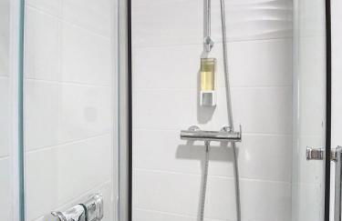 Le Romarin Bas de villa T2 avec jardin et parking au pied de la Forêt - Foto 15