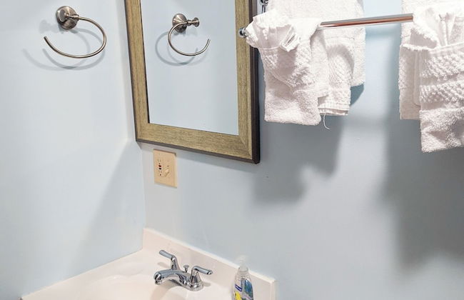 Downtown Apartments in Bar Harbor - Photo 36