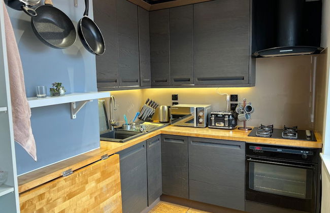 1 Bed Flat - Sleeps 4 - Parking - Wifi - Foto 5