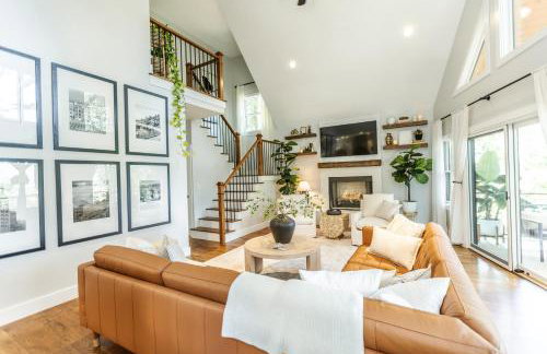 Cozy Luxury Treehouse 10 Min To Asheville Mtn View - Foto 1