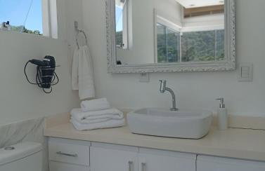 Morada Pedra Branca - Foto 11