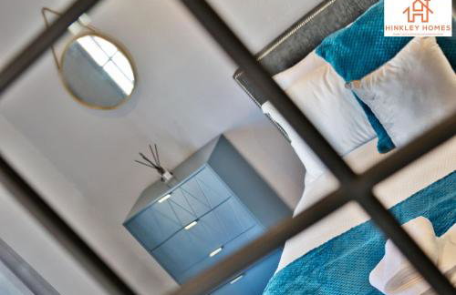 Spacious Apartment In The Centre Of Bridgwater Ideal for Contractors & Group Stays By Hinkley Homes Short Lets & Serviced Accommodation - Foto 12