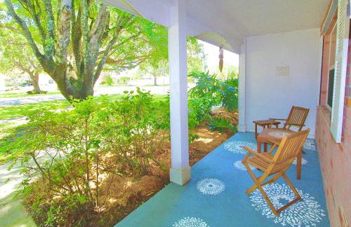 Coastal Village Retreat - Photo 5