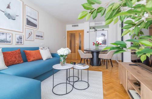 Apartamento con parking y piscina - Foto 3