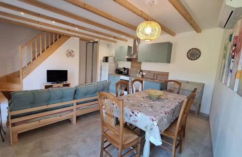 Sous le Grand Pin Piscine & Spa Gîtes Éden en Cévennes à Anduze Gard - Foto 19