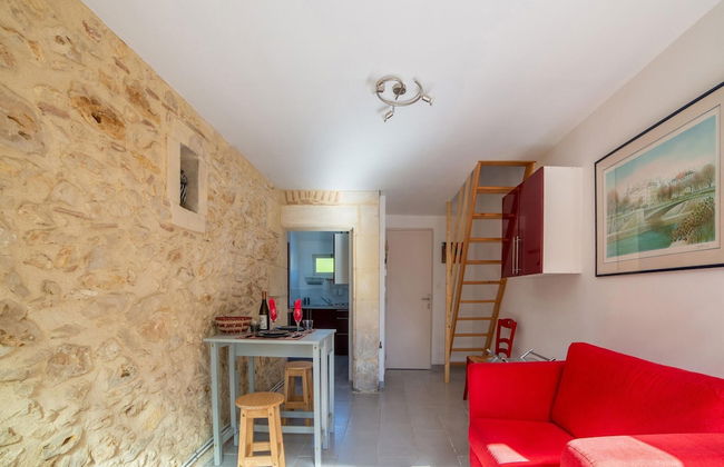 Cosy Holiday Home in Bergerac With Terrace - Foto 16