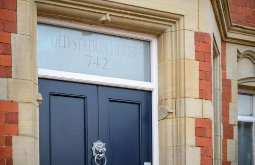 Luxury Apartment Heart of Didsbury - Photo 34