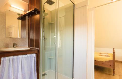 Farmhouse With Private Pool, Large Garden and Playground - Foto 52