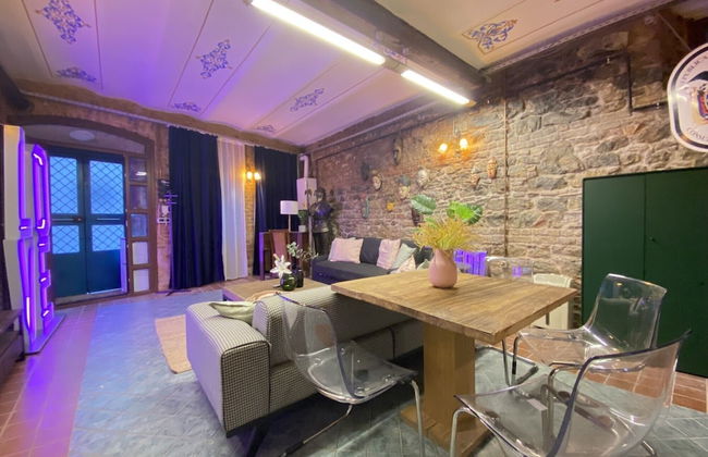 Centrally Located Historical Flat in Beyoglu - Foto 18