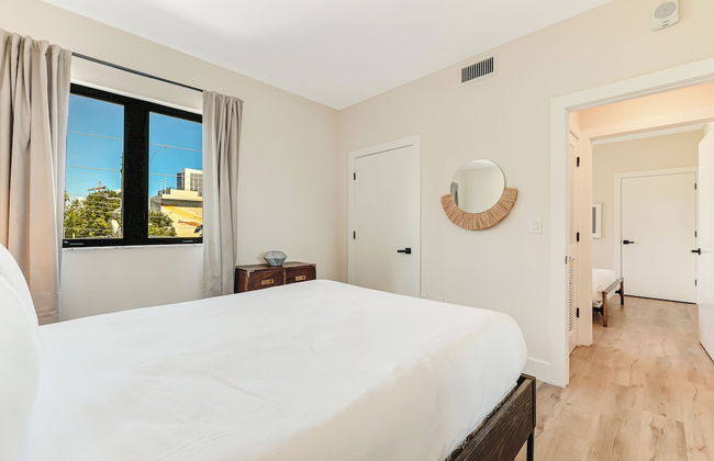 Roami at The Palace - Photo 17