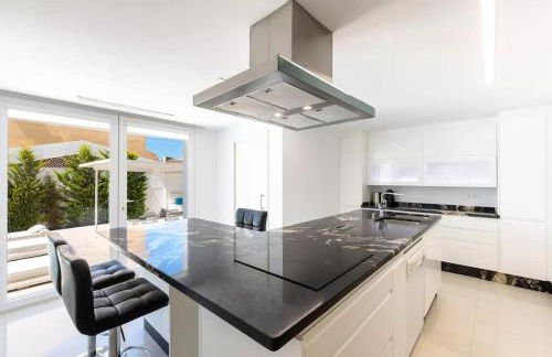 Ohana2 Luxury Villa - Photo 9