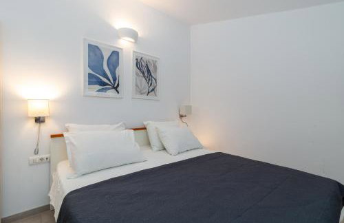 Maca Apartments & Suites with Heated pool near beach 50m - Foto 75
