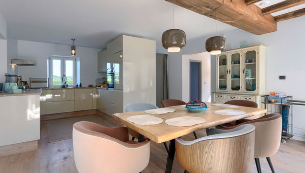 Kitchen / Dining Room