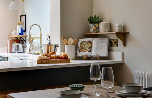 *NEW* Little Pyecroft House, Chester - Photo 14