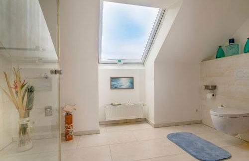 Köln-Pulheim Saphier Haus I15 min Köln Messe Lanxess I 180m2 über 4 Level I Komfort I P I Palmengarten I Babybett - Photo 19