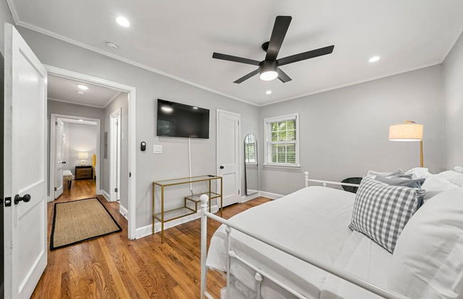 Serene 3BR Home in Historic Downtown Norcross - Foto 16