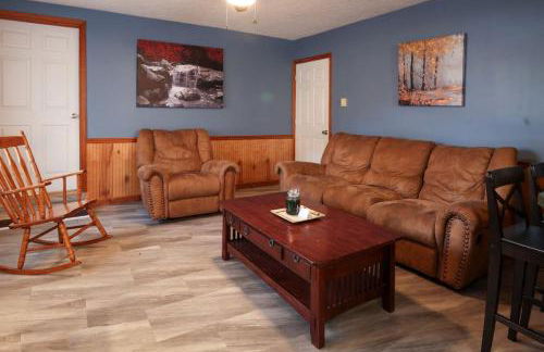 Pool-Table-Hot Tub-Fire Pit - Foto 17