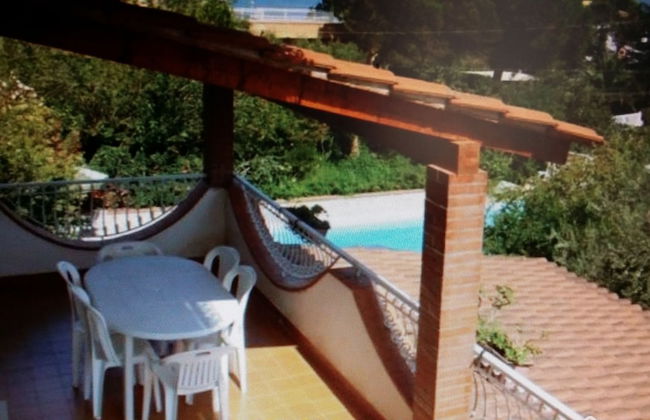 Panoramic Apartment in Villa With Pool and Garden Wi-fi - Foto 4