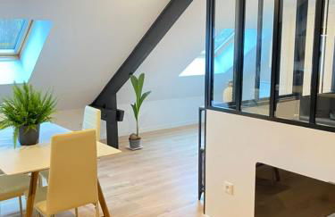 Appartement Atypique- Esprit Atelier Loft - parking privé - Wifi - vidéo - Foto 10