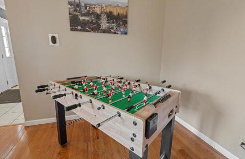 Family Escape with Yard, Fire Pit and EV Charger - Foto 4