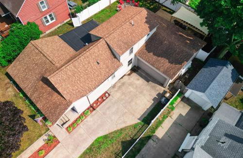 South Haven Getaway -Close to Beach & Town - Foto 48