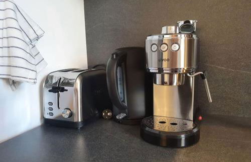 -Garrigue- Face à la Cité médiévale studio terrasse classé 4☆ - Foto 18