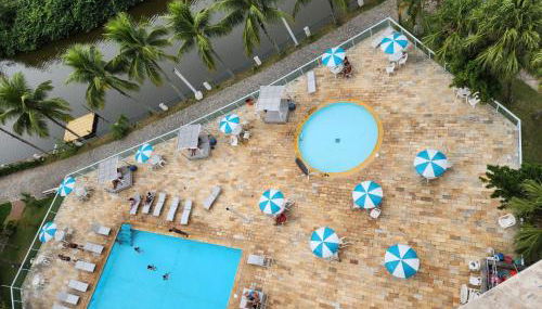 Apart Hotel Alecrim Praia de Camboinhas com Marina pe na areia - Foto 3