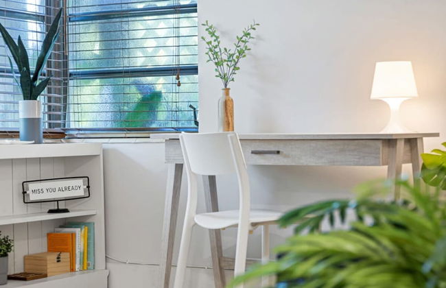 Welcoming Airbnb Walkig Distance to Las Olas Blvd - Photo 12