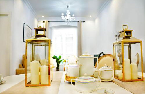 LUX CITYHALL + PARKING - Foto 13