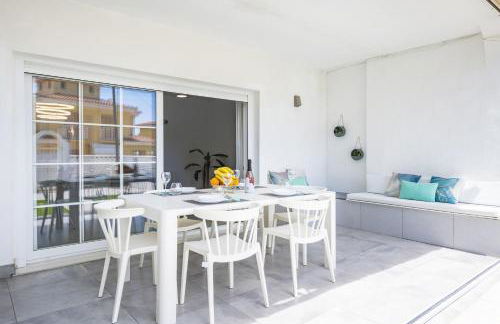 Las Gemas - Chalet adosado en urbanización cerrada - Foto 5