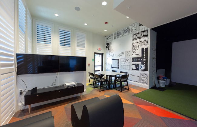 Upstay - Solara Resort Home w Pool BBQ Gamesroom - Foto 83