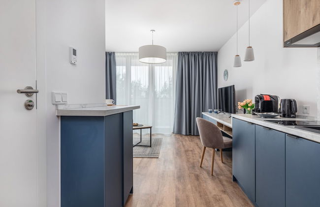 Jantaris Apartments by Renters - Photo 46