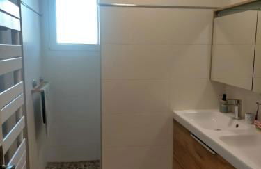 Maison familiale 4 chambres, proche commerces et plage - Foto 14